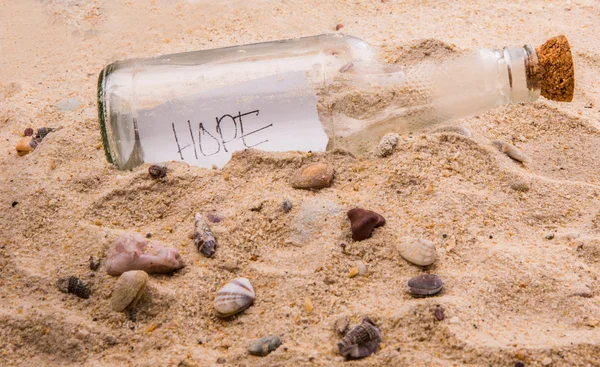 Mensaje en una botella — Foto de Stock