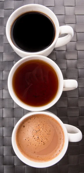 Bebidas calientes en tazas —  Fotos de Stock