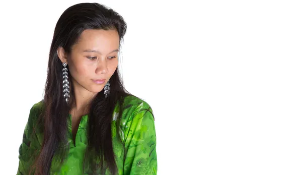 Asiatische malaiische Frau in grünem Kleid — Stockfoto