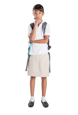 kız okul üniforması ve sırt çantası