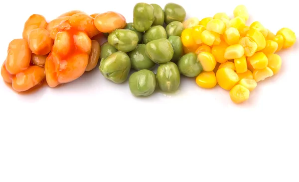 Eine Gruppe Gebackener Bohnen Grüner Erbsen Und Mais Über Weißem — Stockfoto