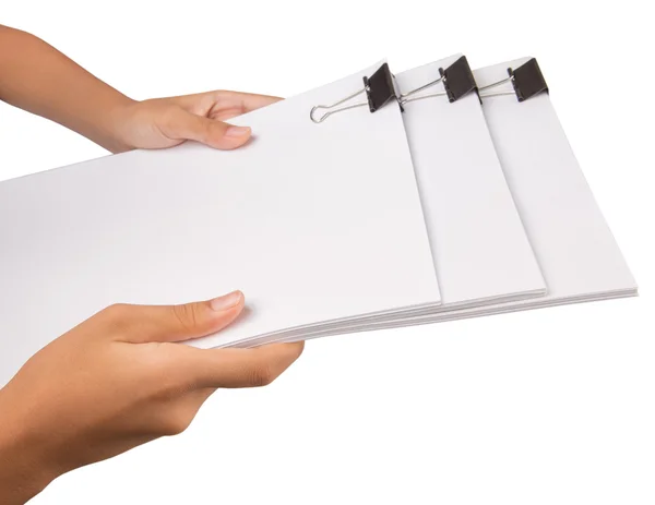 Papel branco de mão com grampos de aglutinante — Fotografia de Stock