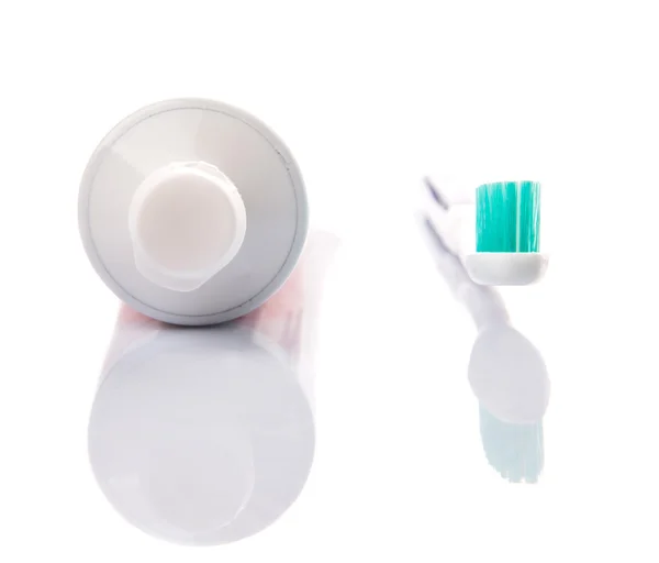 Diş fırçası ve diş macunu. — Stok fotoğraf