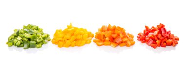 kıyılmış renkli capsicums yığınları