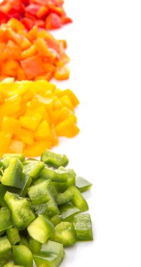 kıyılmış renkli capsicums yığınları
