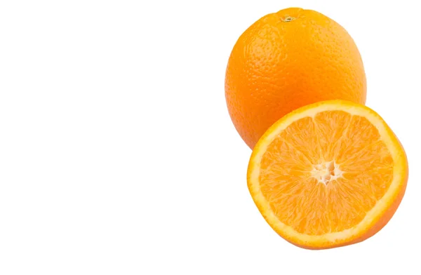 Orange Frukt Över Vit Bakgrund — Stockfoto