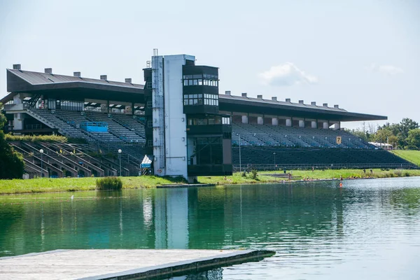Oberschleissheim, Almanya - 21 Ağustos: Münih Triatlonu 'nda Olimpik Kürek Yarış Pisti Münih 