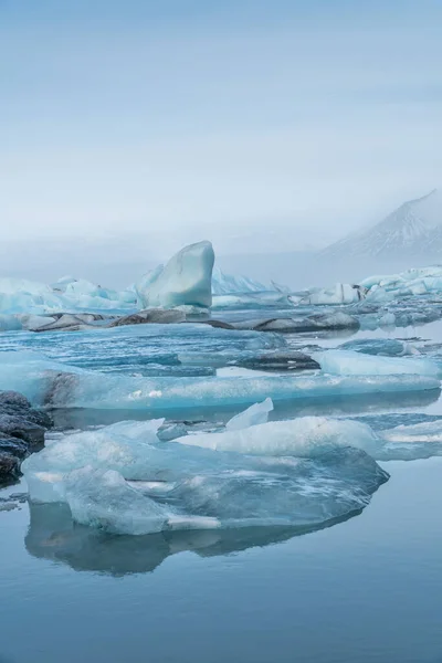 Hintergrund Mit Eisbergen Eisfeld Auf Einer Lagune Arktische Landschaft Island — Stockfoto
