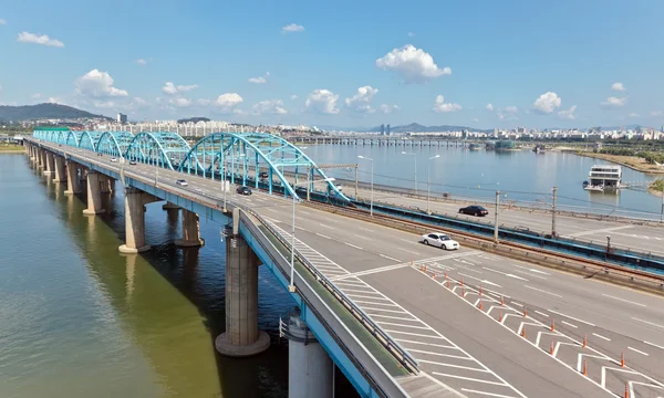 View of Dongjak bridge over Han river — Stock Photo, Image