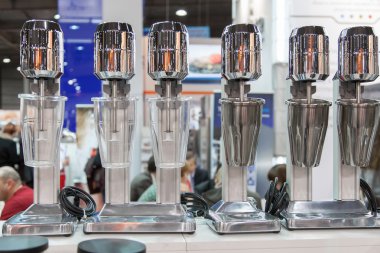 milkshakes yapmak için karıştırıcılar