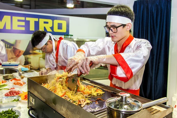 Oosterse keuken koken — Stockfoto