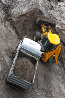 zemin kazma buldozer