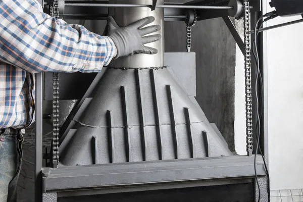 Installation of fireplace chimney — Stock Photo, Image