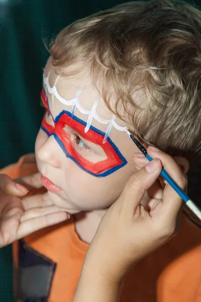 Barn med ansiktsmålning — Stockfoto