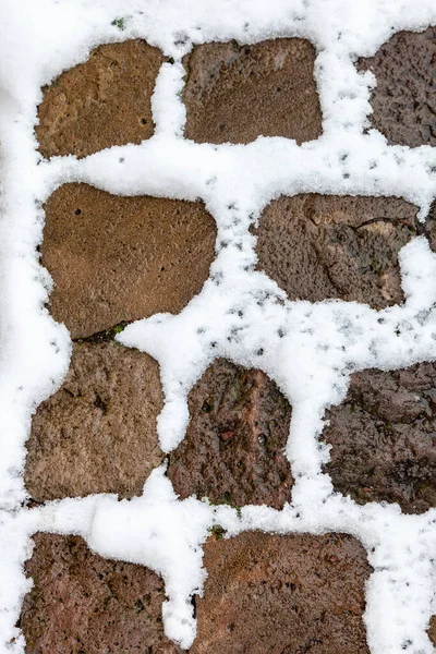 Cobblestone Cubierto Nieve Fondo Natural Primer Plano —  Fotos de Stock