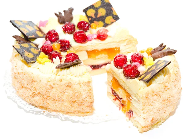 Cake isolated on white background — Stock Photo, Image