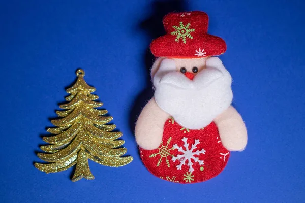 Nieuwjaarsfeestdagen Feestelijke Stemming Kerstmis Nieuwjaar Decoratie Voor Kerstboom Speelgoed Geschenken — Stockfoto