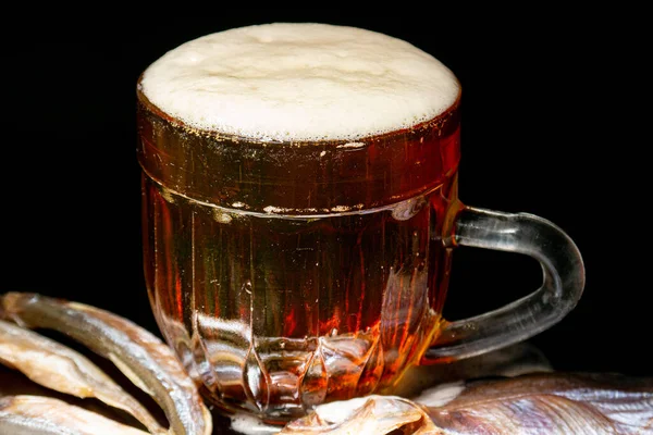 Mug Beer Dark Background Beer Glass Beer Fish Foam Glass — Stock Photo, Image