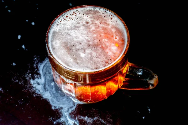 Mug Beer Dark Background Beer Glass Beer Fish Foam Glass — Stock Photo, Image