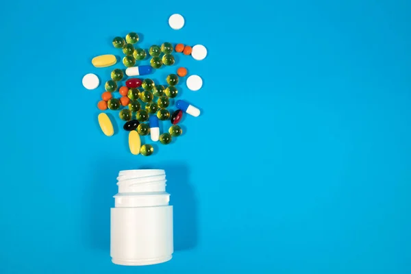 Medicina Suministros Médicos Jeringas Tabletas Tratamiento Enfermedades Persona Está Enferma — Foto de Stock