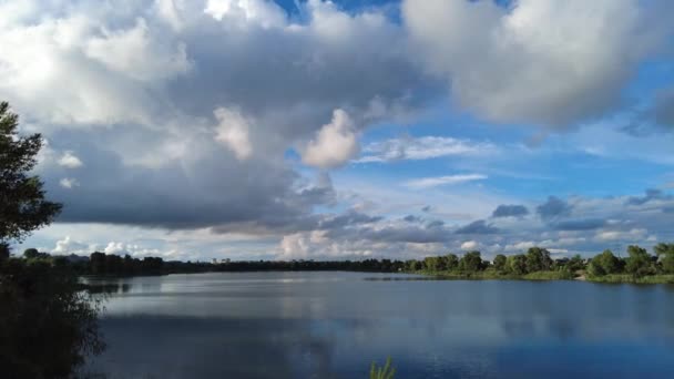 Prachtig Landschap Met Water Wolken Oekraïne Oekraïense Landschap Prachtig Avondlandschap — Stockvideo