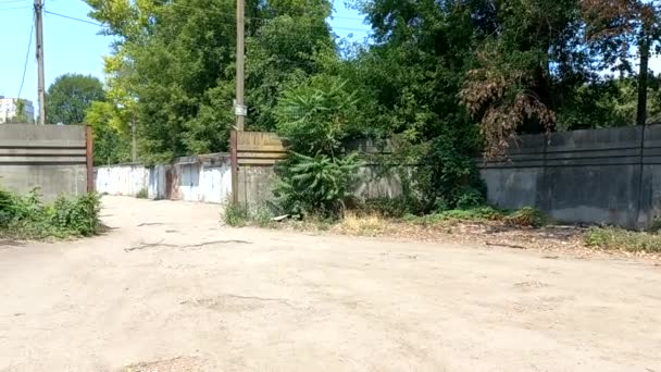Stare Garaże Społeczność Garażowa Wiele Garaży Ukraina Ukraińskie Budynki Sowieckie — Wideo stockowe