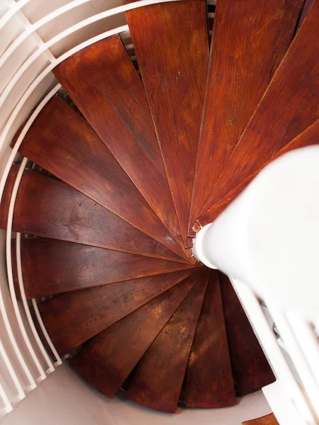 Stare schody spiralne — Zdjęcie stockowe