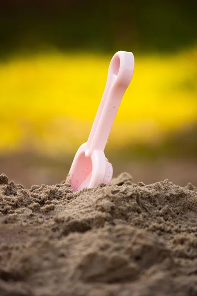 Sand hink och spade — Stockfoto