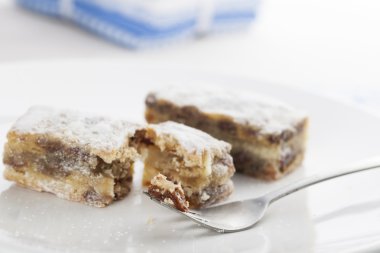 meyveli kek parçası