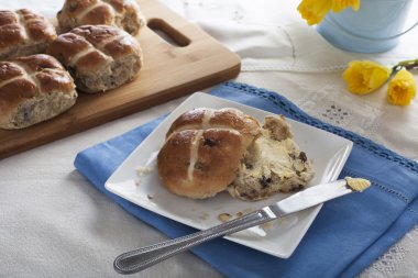 Hot Cross Buns