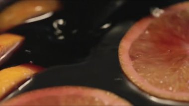 Sıcak Şarap Karıştırma 'yı Kapat