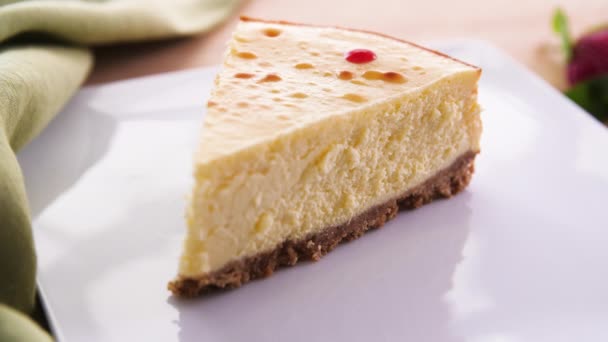 Spooning Raspberry Syrup Slice Fresh Homemade Cheesecake — Stock Video