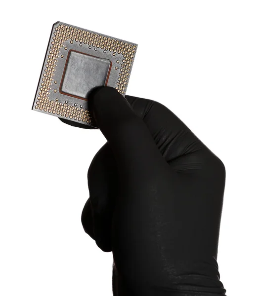 Mikroprocesor i czarne rękawiczki — Zdjęcie stockowe
