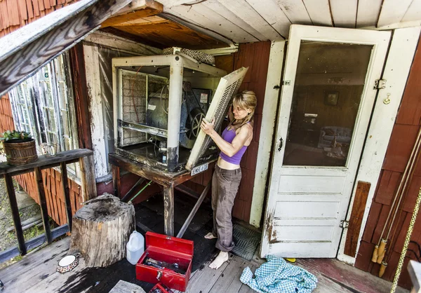 Huiseigenaar huis reparaties. — Stockfoto