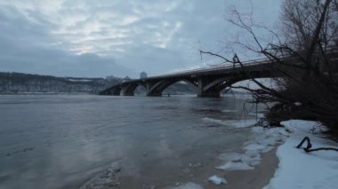 nehir dnepr üzerinde köprü