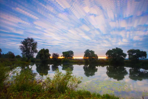 Winter landscape, dawn over the river — Stock Photo, Image