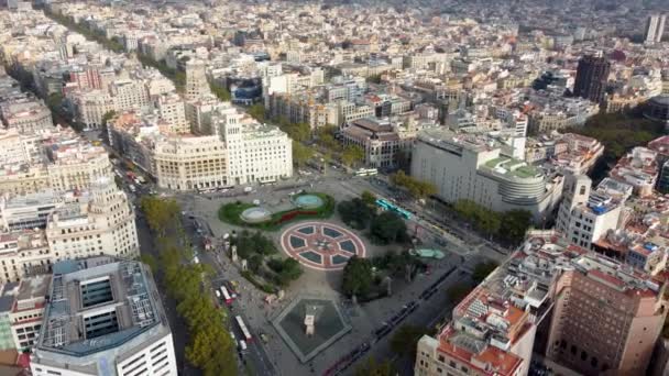 Vista aérea de los distritos de Barcelona, Plaza Catalunya, España, UHD, 4K — Vídeo de stock