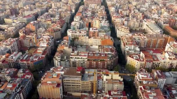 Flygfoto över Barcelona distrikt, Spanien, UHD, 4K — Stockvideo