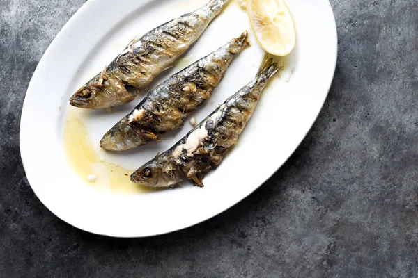 Close Plate Grilled Sardines — Foto Stock