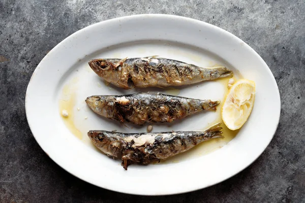 Close Plate Grilled Sardines — Foto Stock