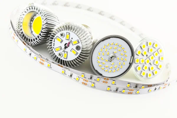 Diferentes chips SMD led en la bombilla — Foto de Stock