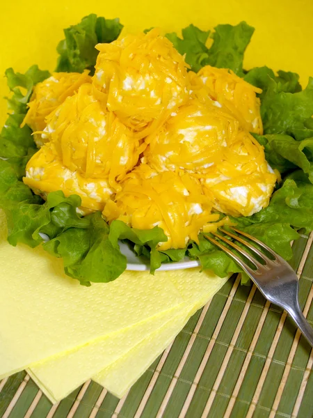 Yellow Chrysanthemums salad — Stock Photo, Image