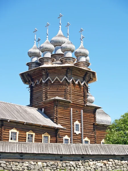 Karelen, Ryssland. kyrkan av omslaget till jungfru — Stockfoto