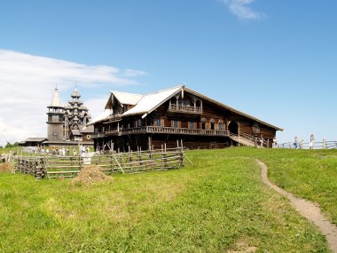 Karelya, köylü kizhi ahşap evi