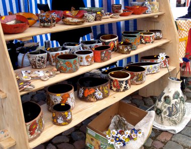 Litvanyalı çömlek satışı