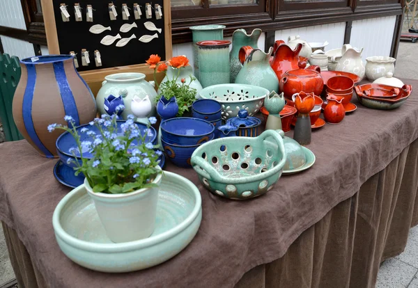 Sale of the Polish ceramic ware — Stock Photo, Image