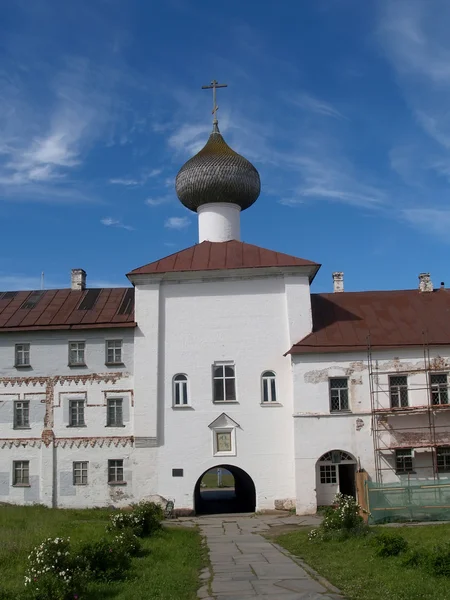 Kerk van de gateway van de lady dag in het klooster solovki — Stockfoto