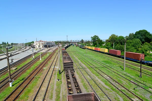 Kazatin, Ucrânia. Composições de carga na estação ferroviária — Fotografia de Stock