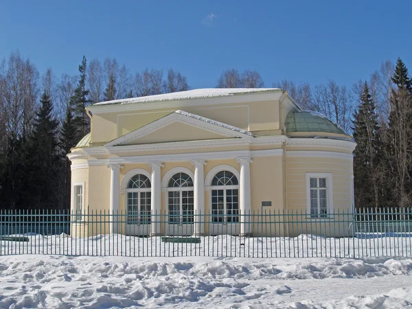 Pavlovsk. Pavilion "Round hall" — Stock Photo, Image