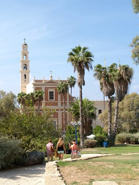 Weergave van saint peter's-katholieke kerk. Yaffo, Israël — Stockfoto